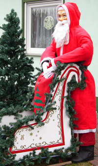weihnachtmann200.jpg