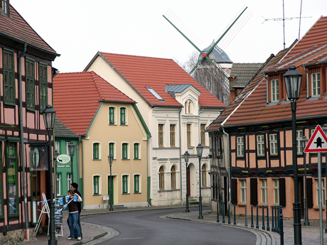 roebel-altstadt-mit-muehle4.jpg